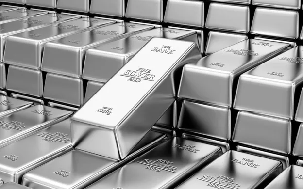 سقوط ۵ درصدی نقره؛ تورم داغ CPI و جهش بازده اوراق، فلز سفید را زمین زد